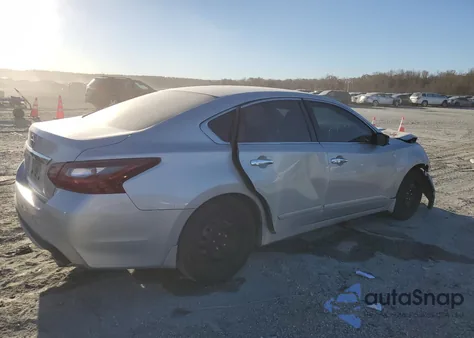2018 Nissan Altima 2.5 from USA, damaged, VIN 1N4AL3AP5JC289567